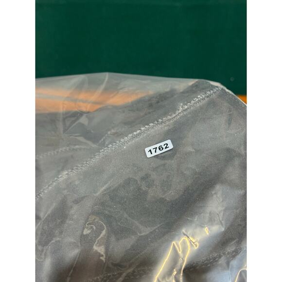 Ugg downtown suede snow boot size 8 - Picture 8 of 8